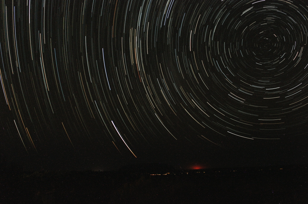 a1006Uluru canopus.jpg